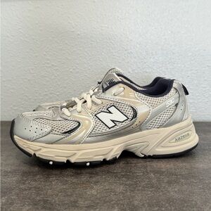 New Balance 530 Silver and Tan Sneakers